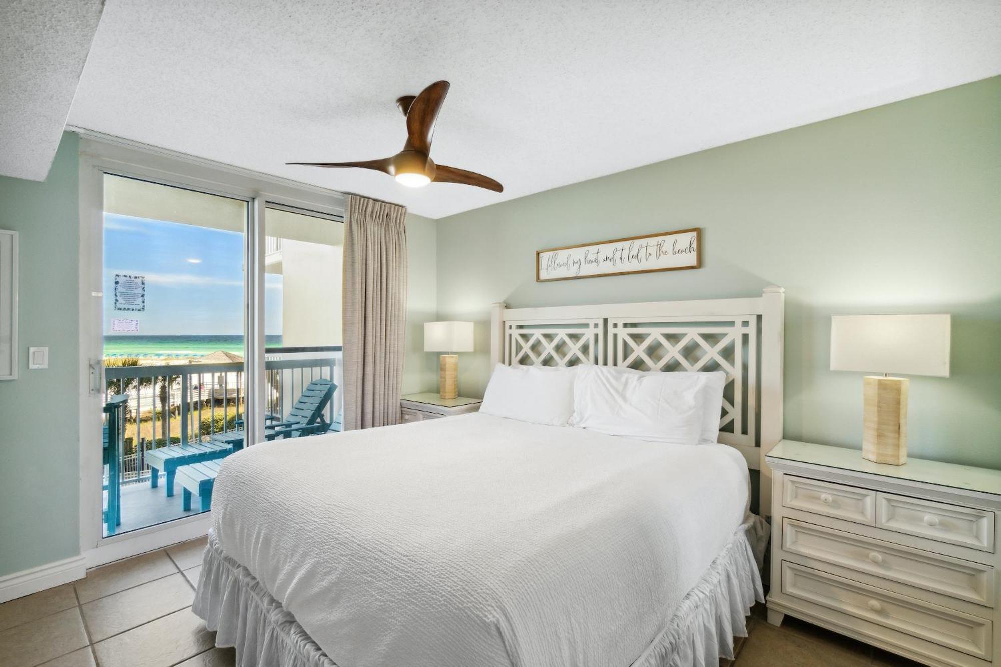 Pelican Beach Resort By Panhandle Getaways デスティン 部屋 写真